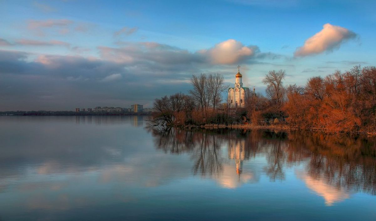 Монастырский остров