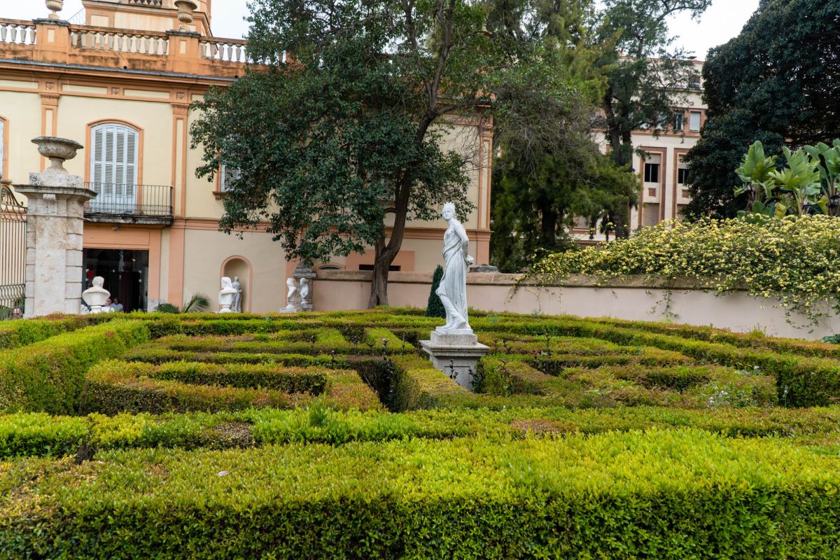 Сады Монфорт