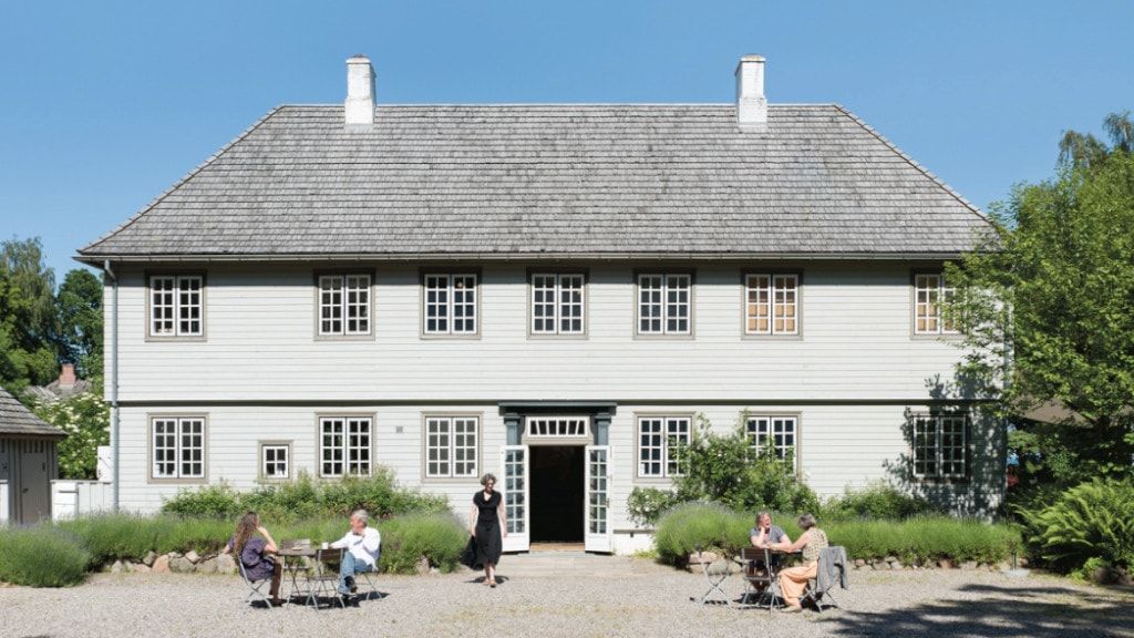 Мункерупхус - Современное искусство в исторических домах художников