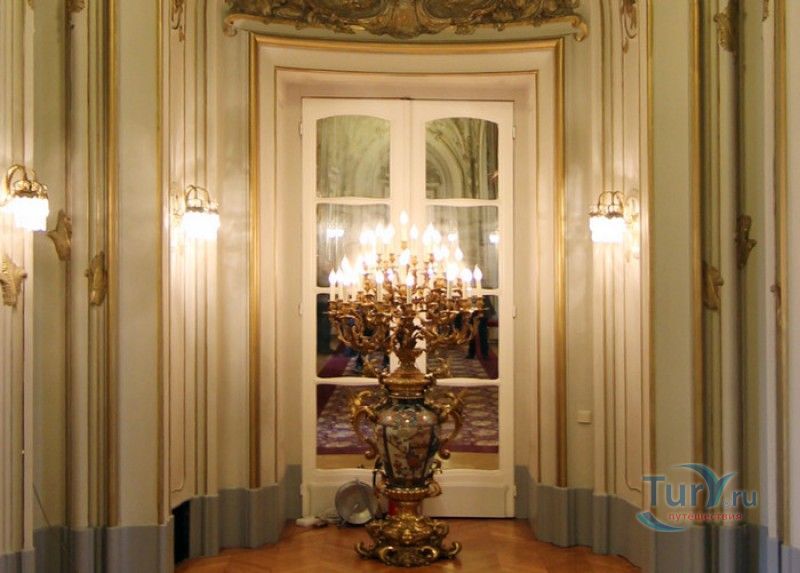 Здание Французского Посольства в Вене