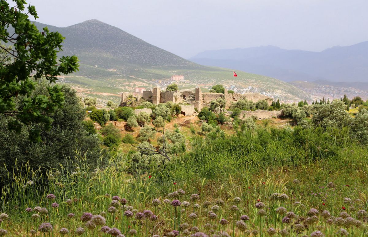 Руины замка Бечин