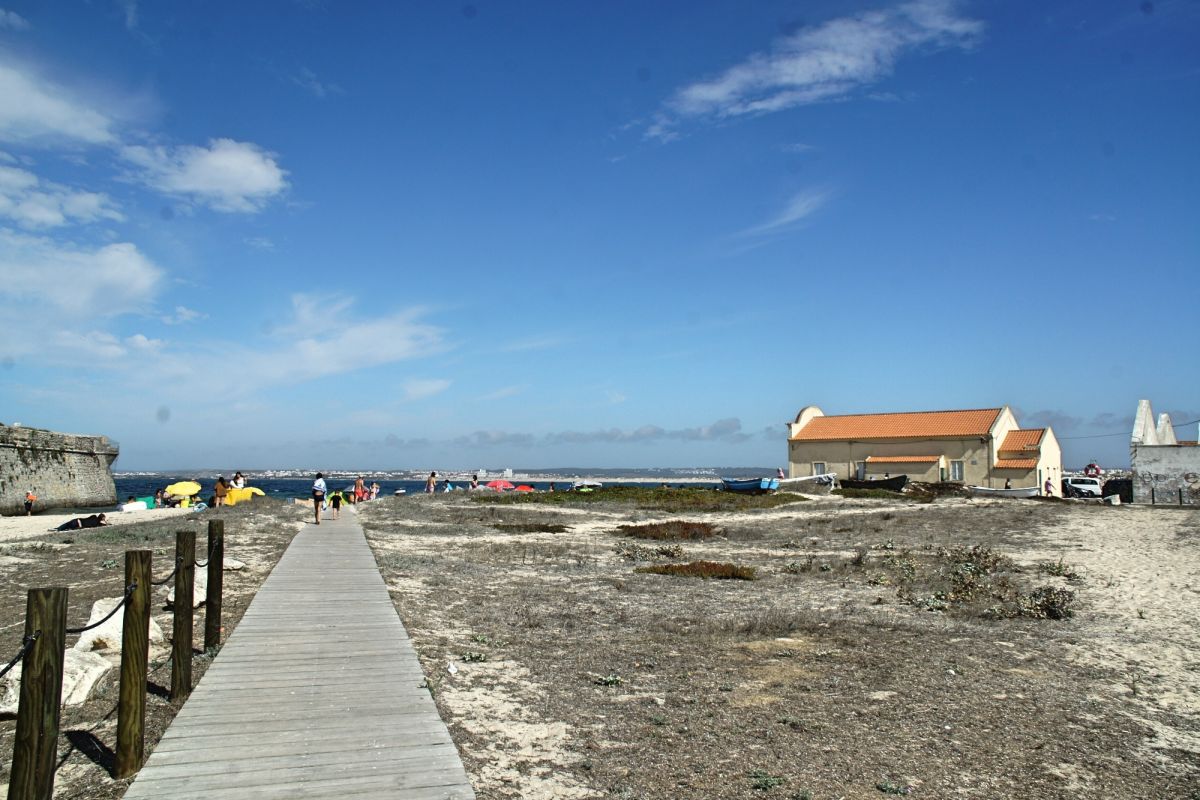 Стена Пениксима