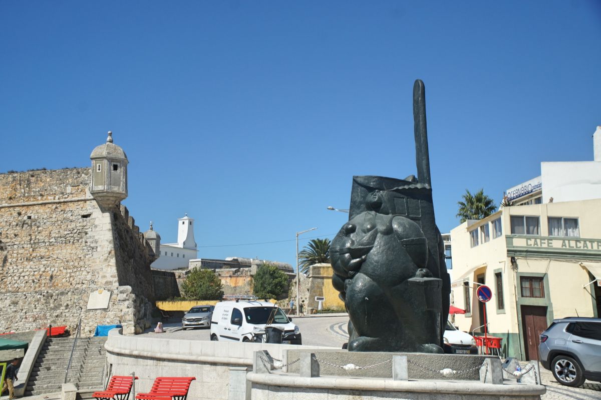 Площадь Республики