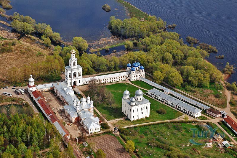 Юрьев монастырь