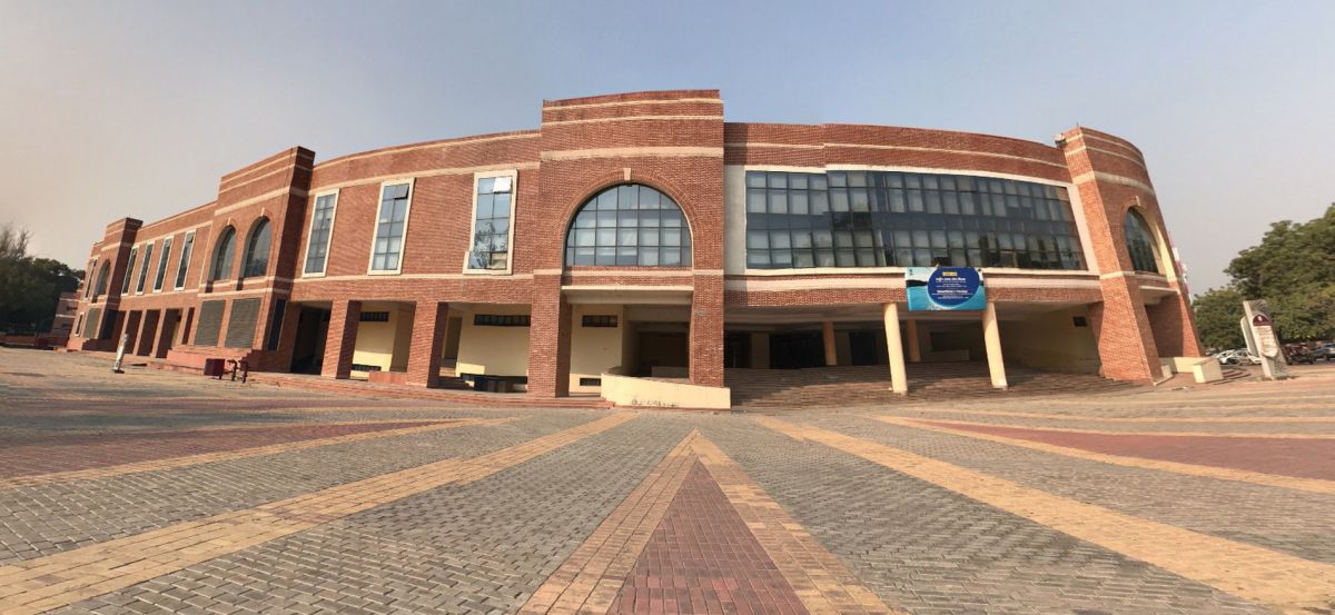 Национальный стадион Дхиан Чанд