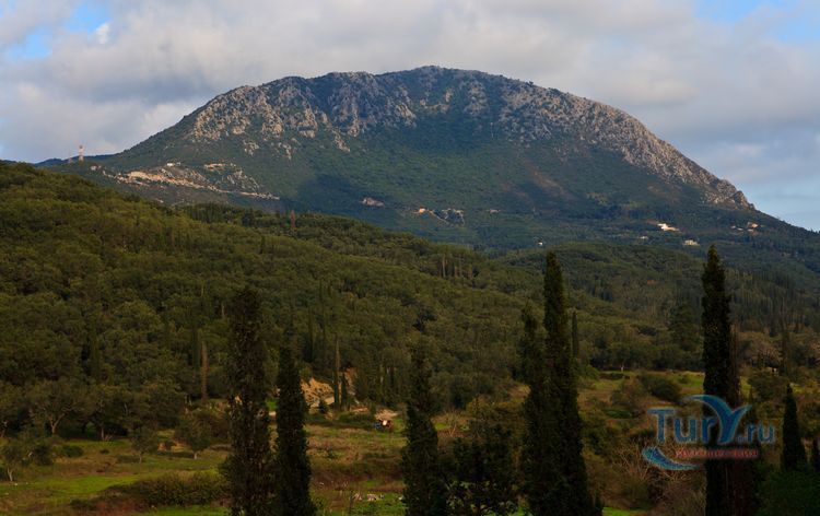 Гора Пантократор