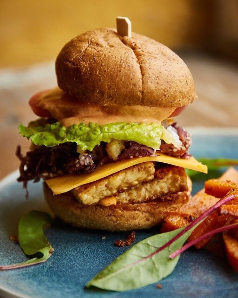 Веганский ресторан V