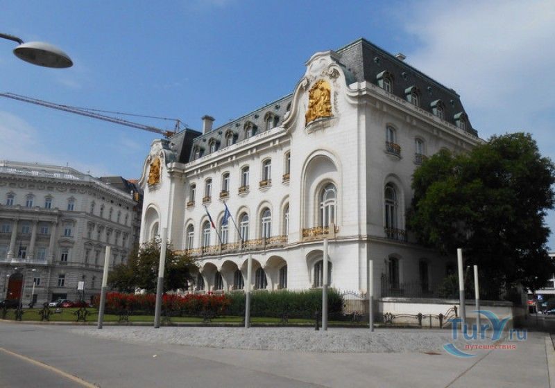 Здание Французского Посольства в Вене