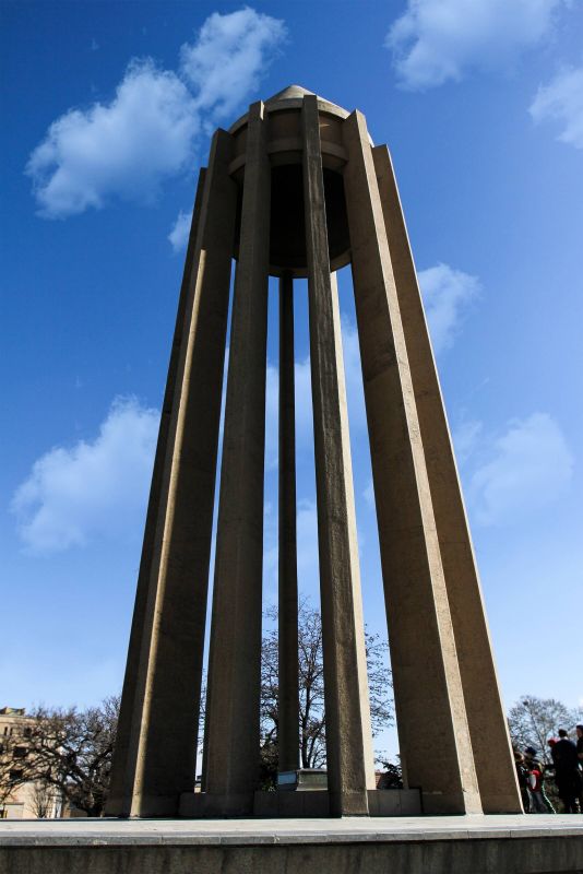 Мавзолей Авиценны