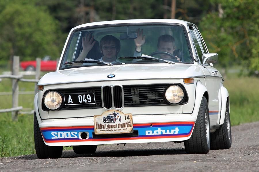 Коллекция старинных автомобилей в парке LaitseRallyPark