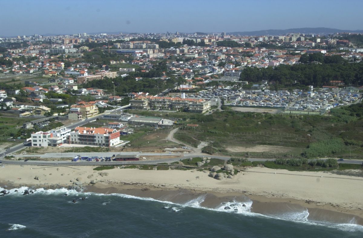 Пляж Сан-Феликс-да-Маринья 