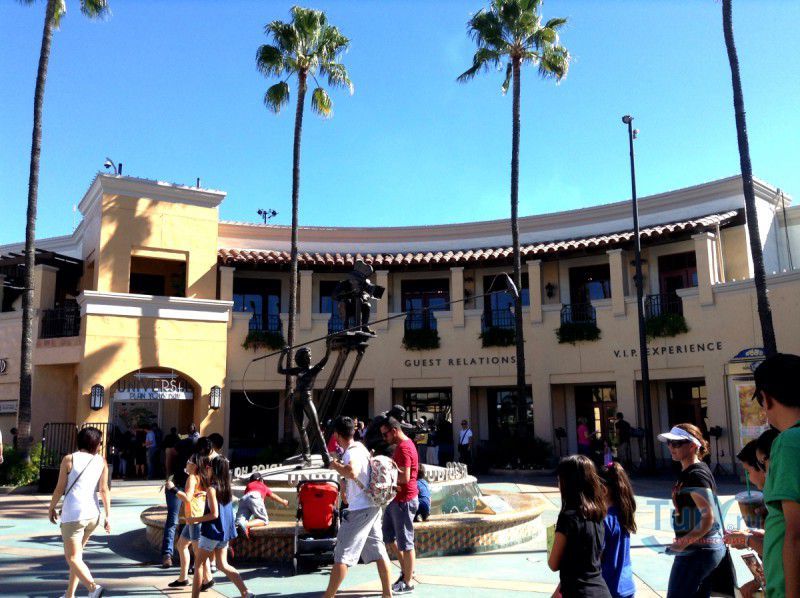 Парк развлечений Юниверсал Студиос Голливуд в Калифорнии