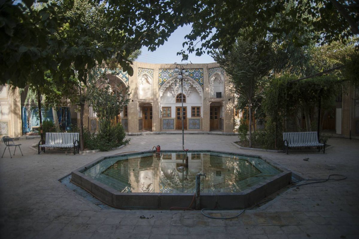 Семинария Джахангир Хана в Куме