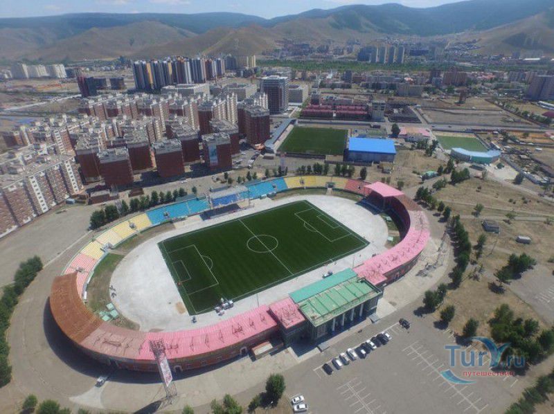 Центральный стадион