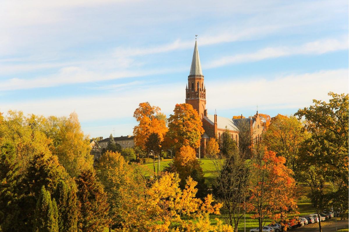 Театральное кафе Ugala