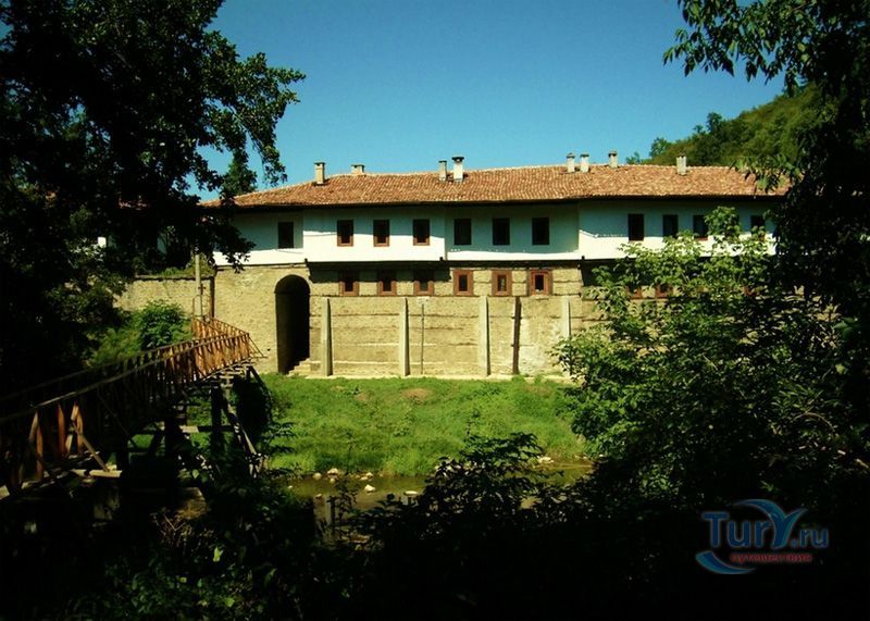 Килифаревский монастырь