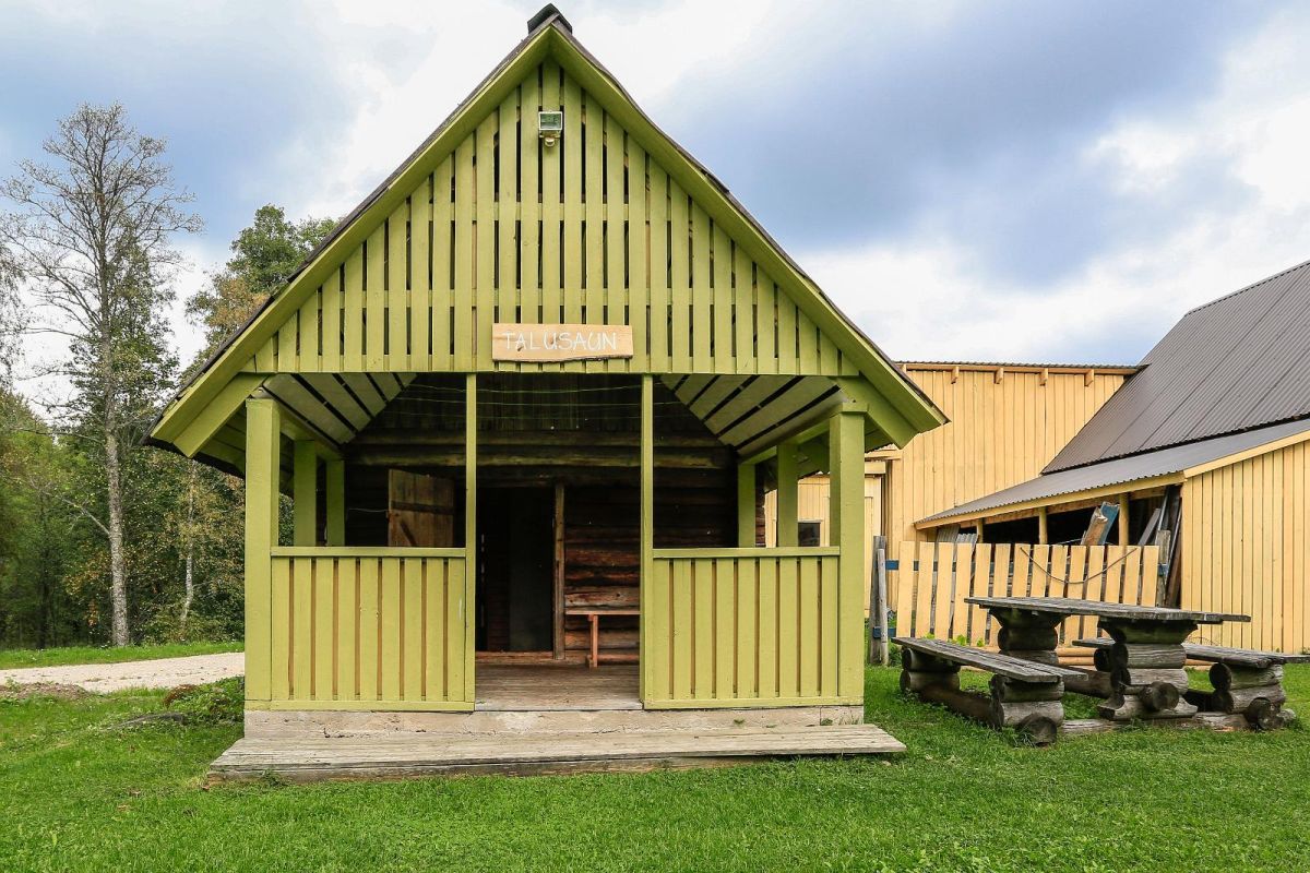 Хуторская бани и бочки для купания в Кырвемаа