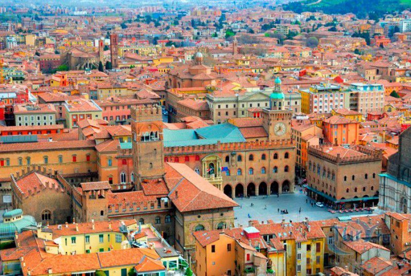 Пьяцца Маджоре