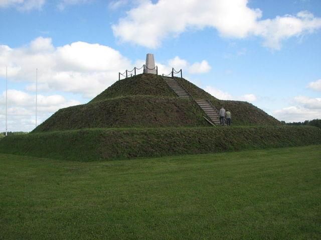 Памятник в честь Паюского сражения