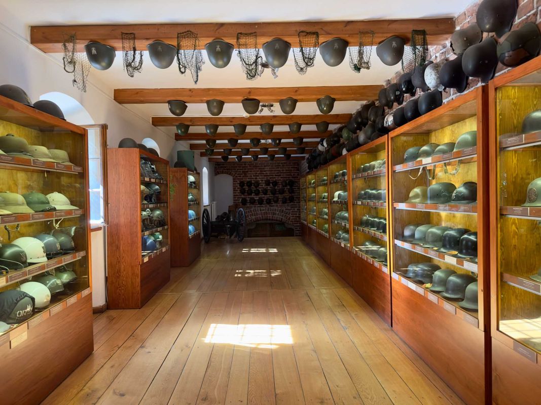 Военный музей во Вроцлаве