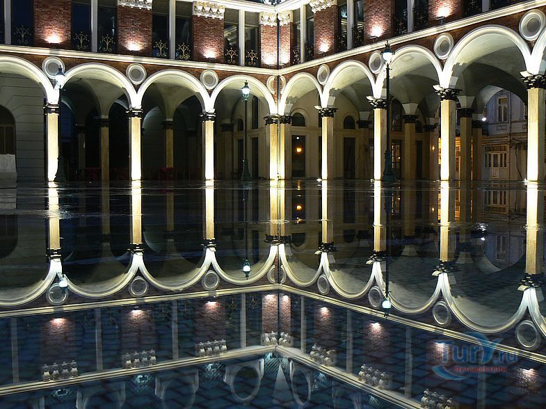 Площадь Пьяцца в Батуми