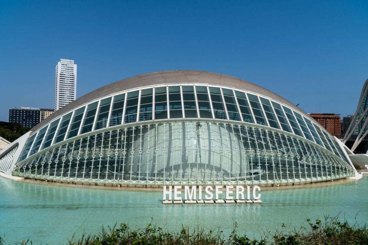 Кинотеатр Hemisfèric