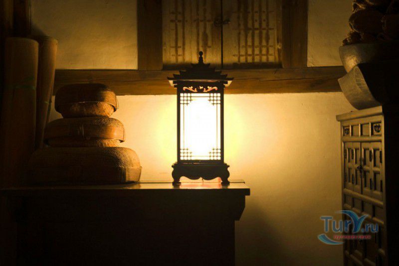 Деревня Традиционных Домов Ханок (Деревня Намсанголь Ханок)