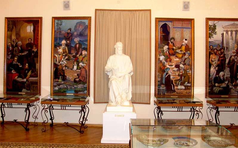 Музей Аазербайджанской Литературы Имени Низами Гянджеви