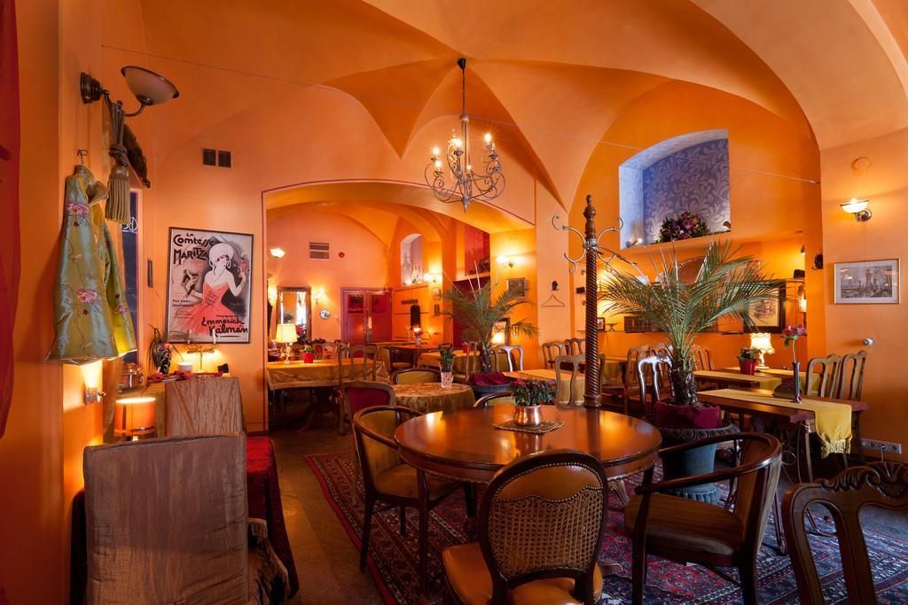 Pierre Cafe & Chocolaterie