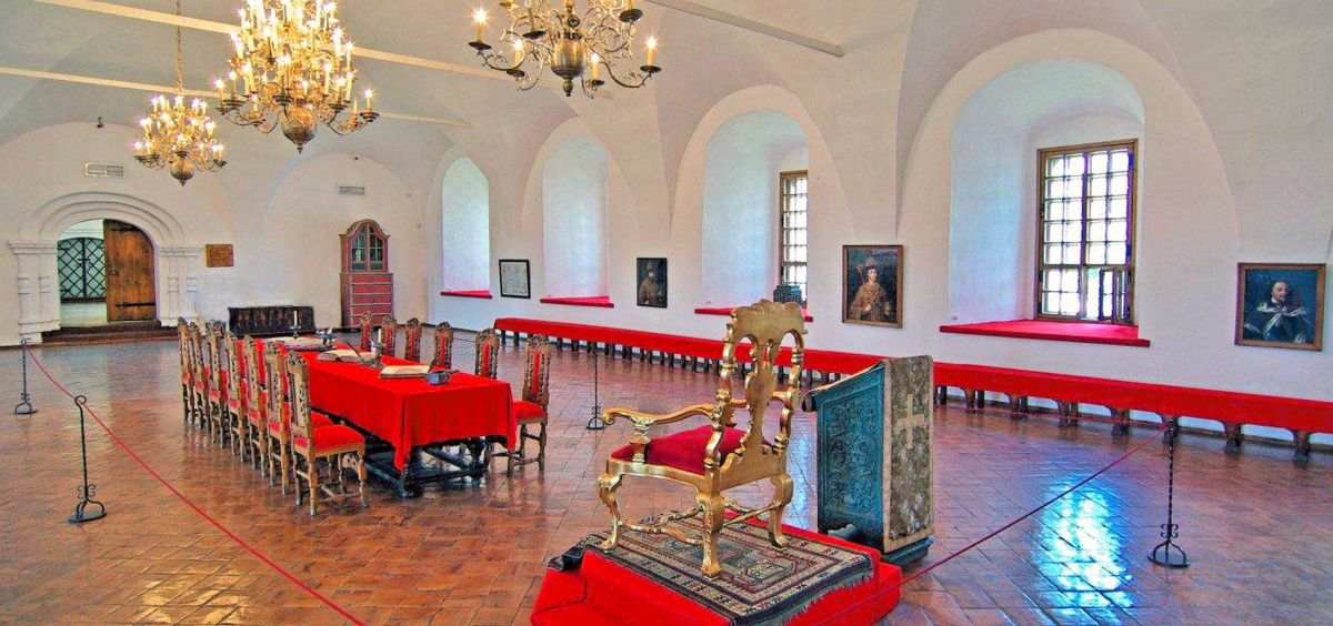 Крестовая палата Суздальского кремля