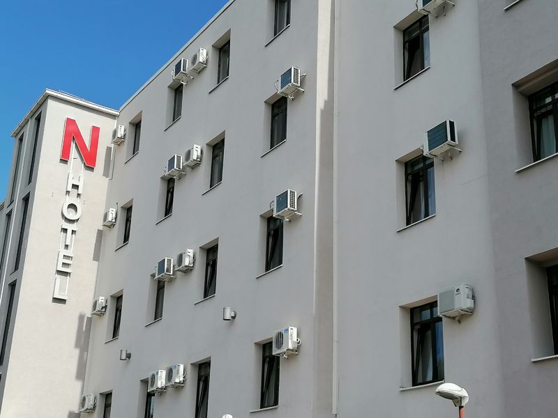 Hotel N