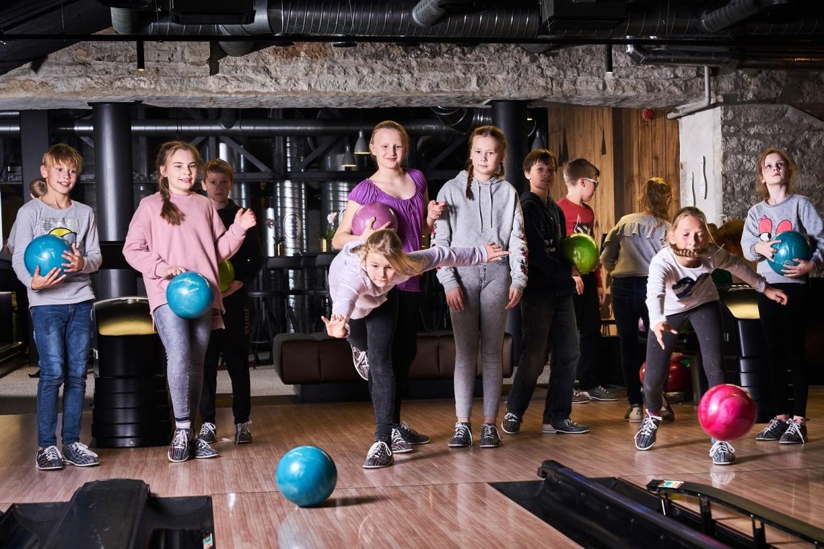 Клуб боулинга и бильярда KU:LSA:L