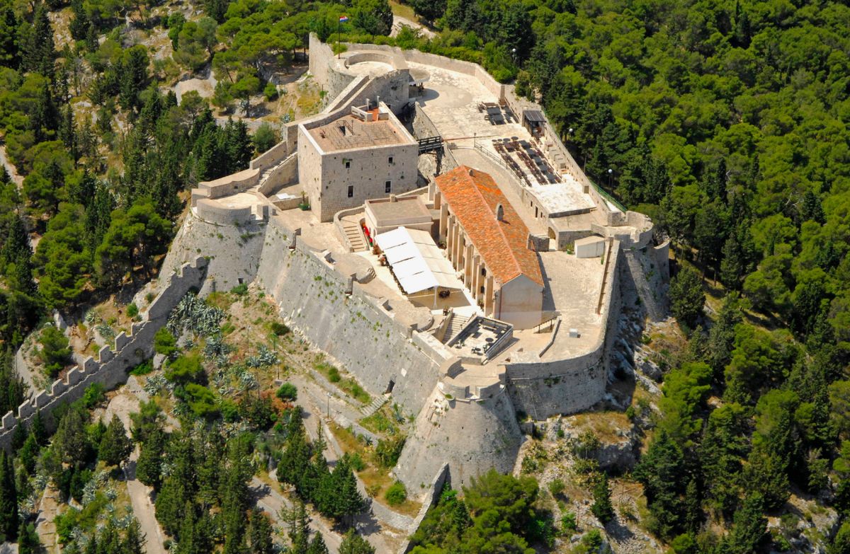 Испанская крепость