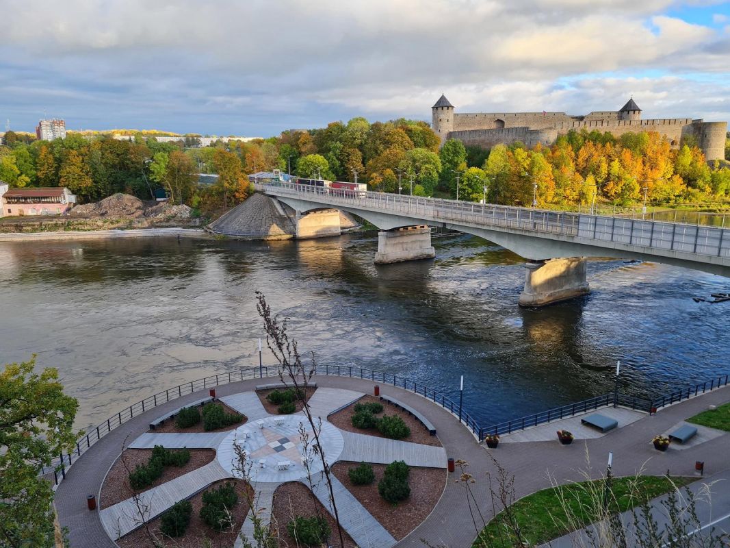 Речной променад в Нарве