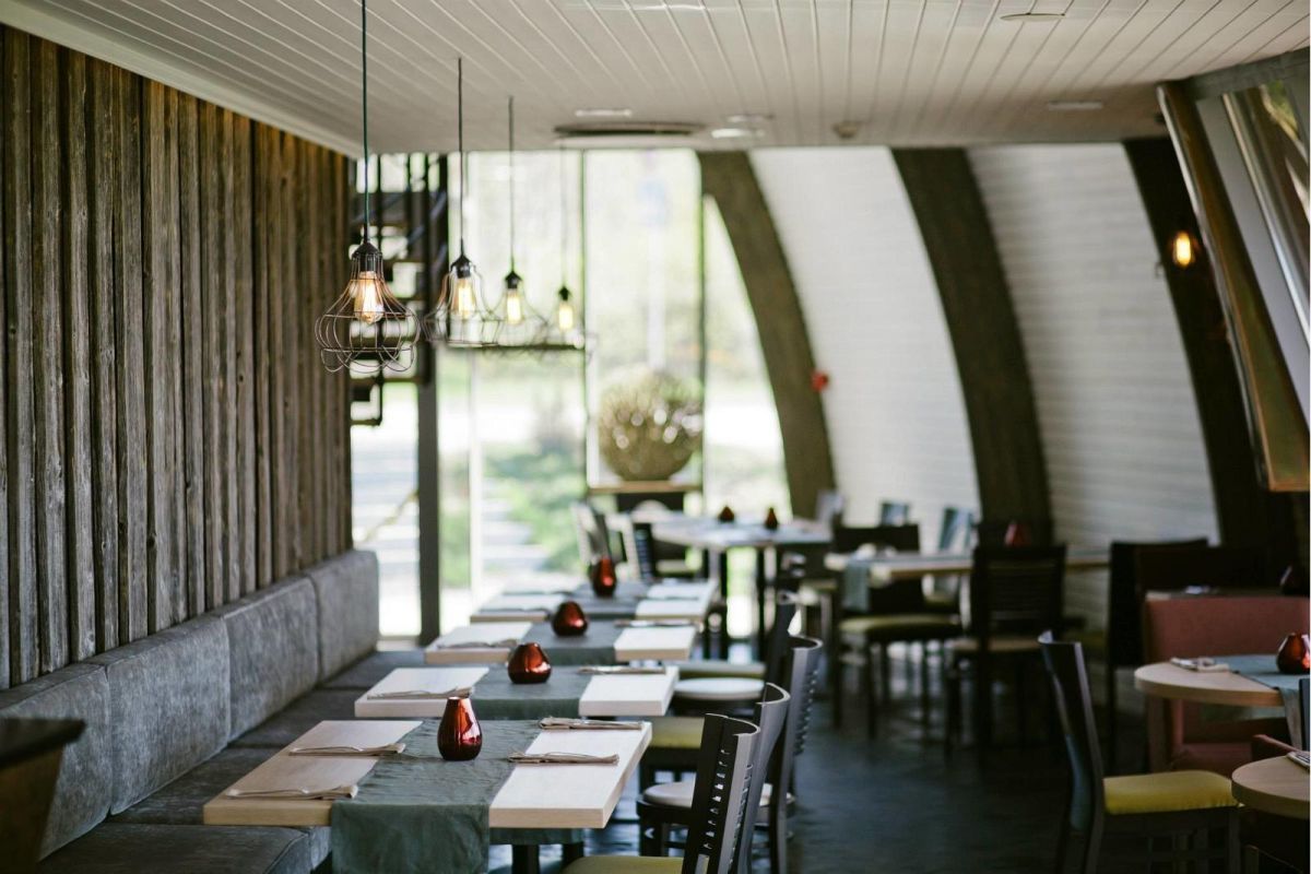 Прибрежный ресторан Paat («Лодка»)