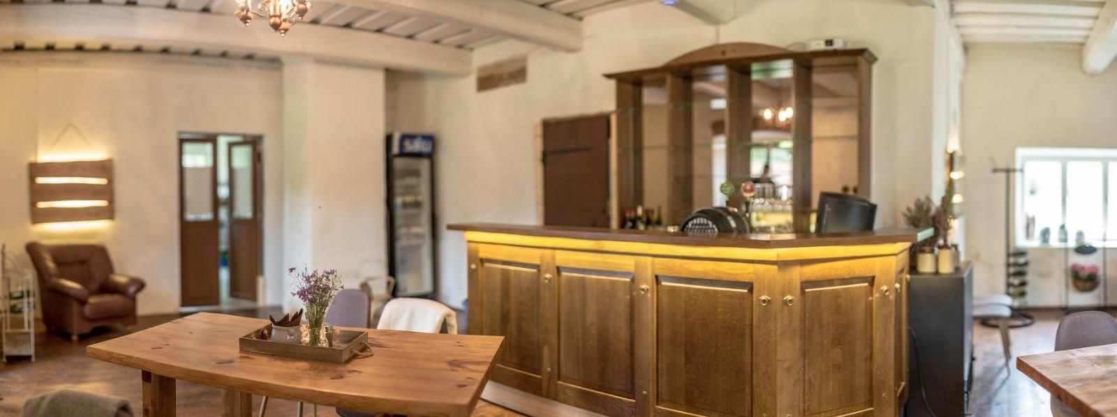 Паб Alatskivi Mõisa Tall