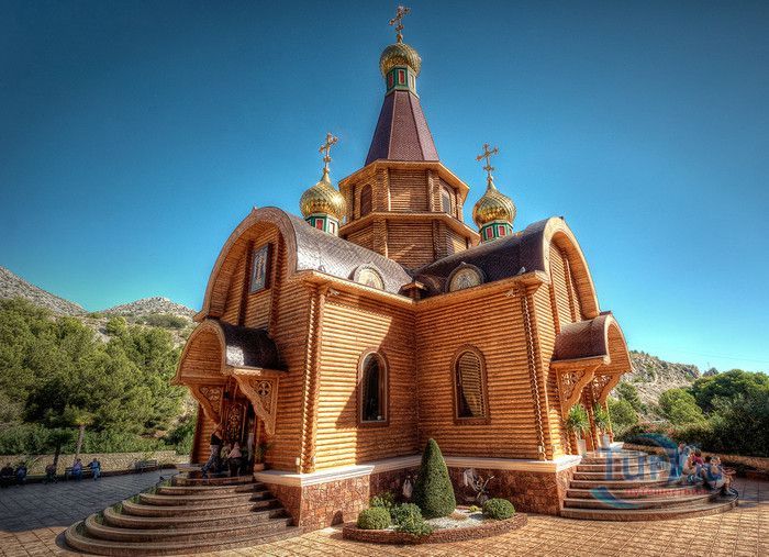 Русский Православный Храм Святого Архангела Михаила