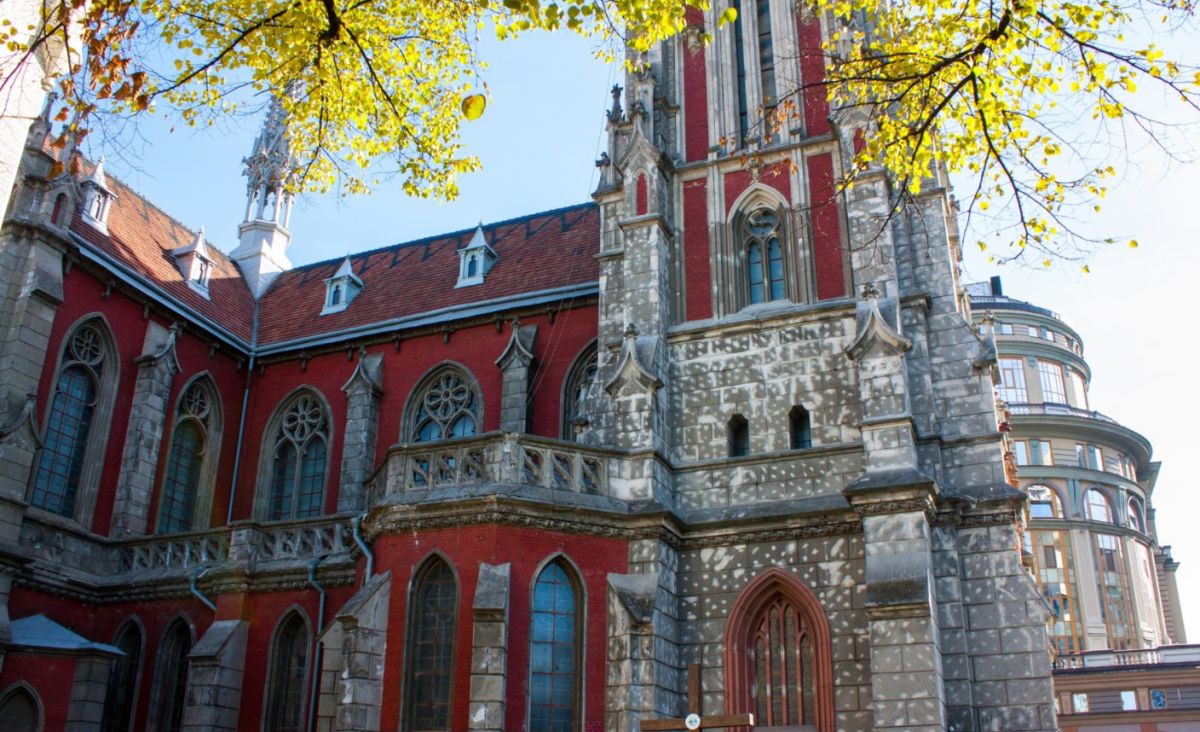 Костёл Святого Николая (Национальный дом органной и камерной музыки Украины)