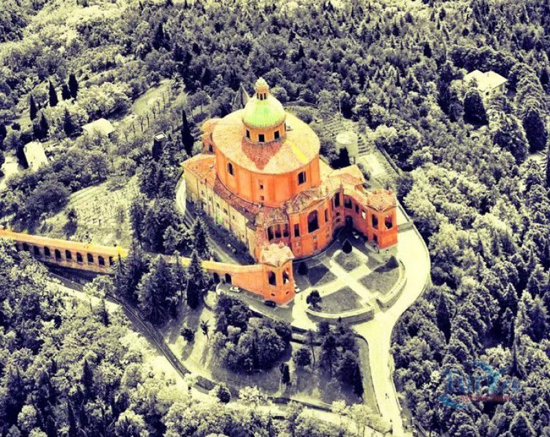 Базилика Мадонна Ди Сан Лука