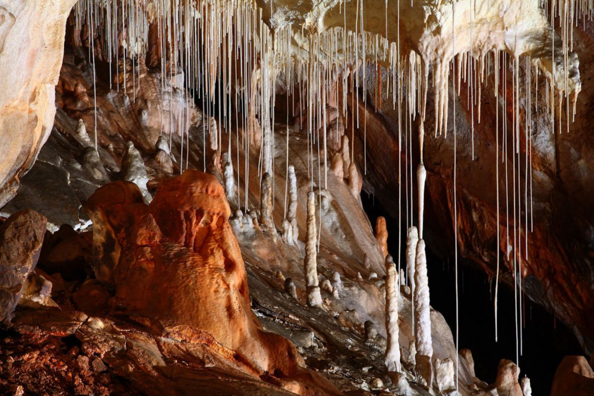 Гомбасецкая пещера