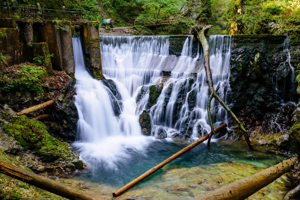 Шумский водопад