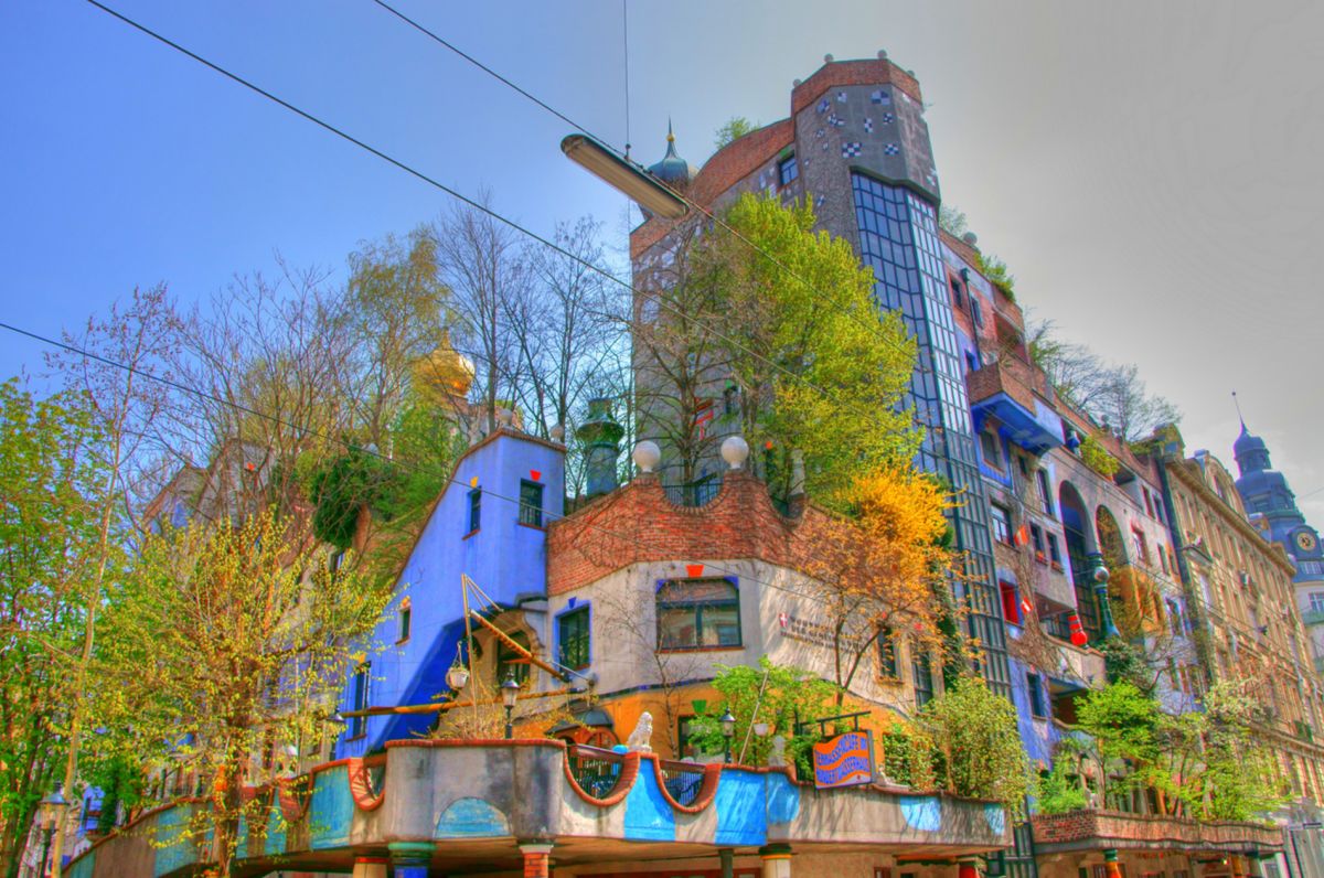 Дом Хундертвассера