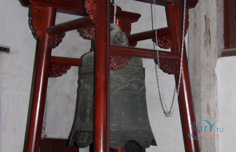 Храм Таинства (Храм Сюаньмяогуань)