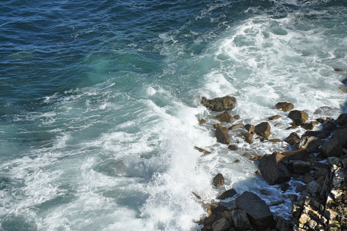 Пляж Кебраду