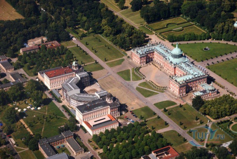 Новый Дворец