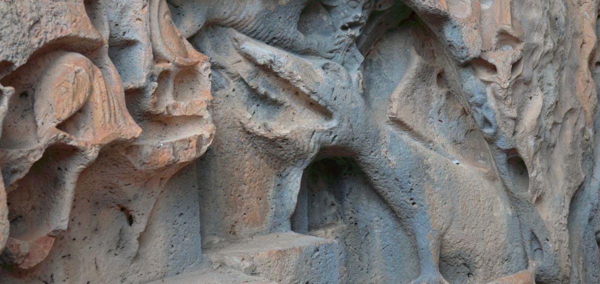 Драконова пещера