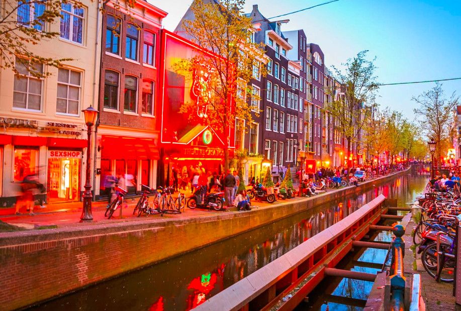 Квартал Красных Фонарей (Де Валлен)