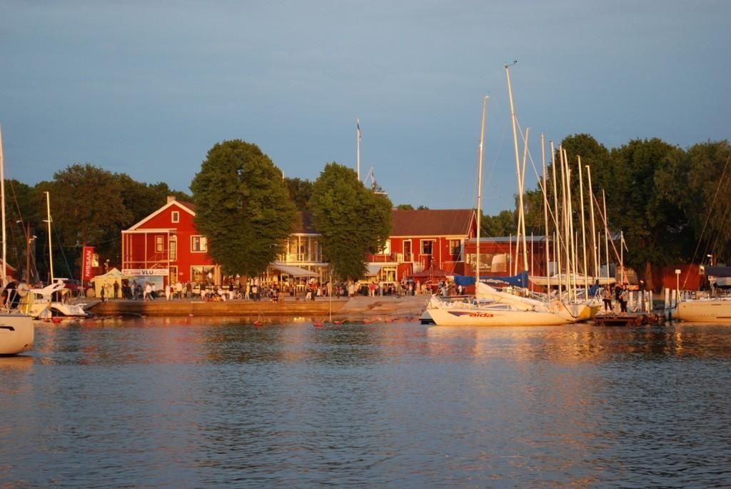 Ресторан при Пярнуском яхтклубе (Pärnu Jahtklubi Restoran)