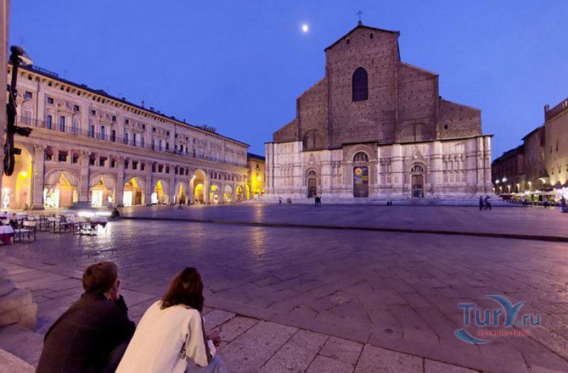 Пьяцца Маджоре