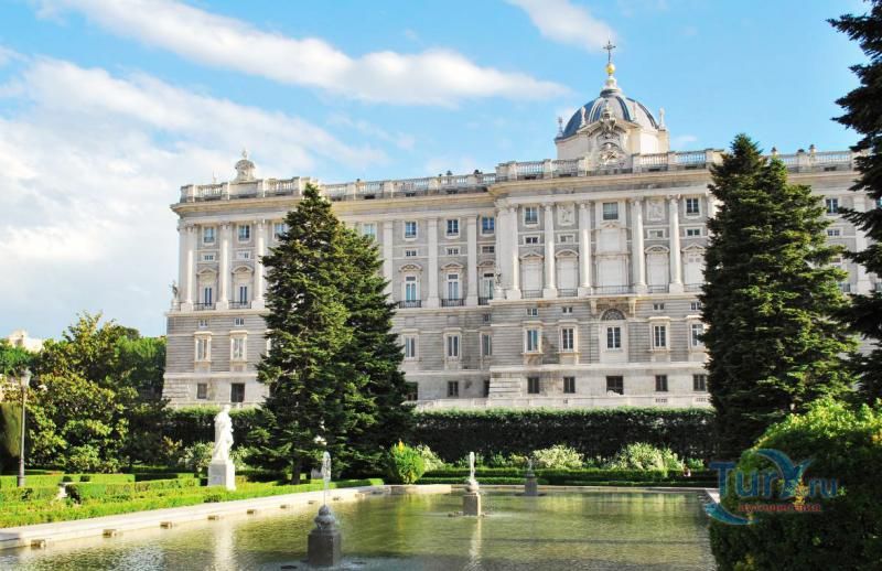 Королевский Дворец в Мадриде